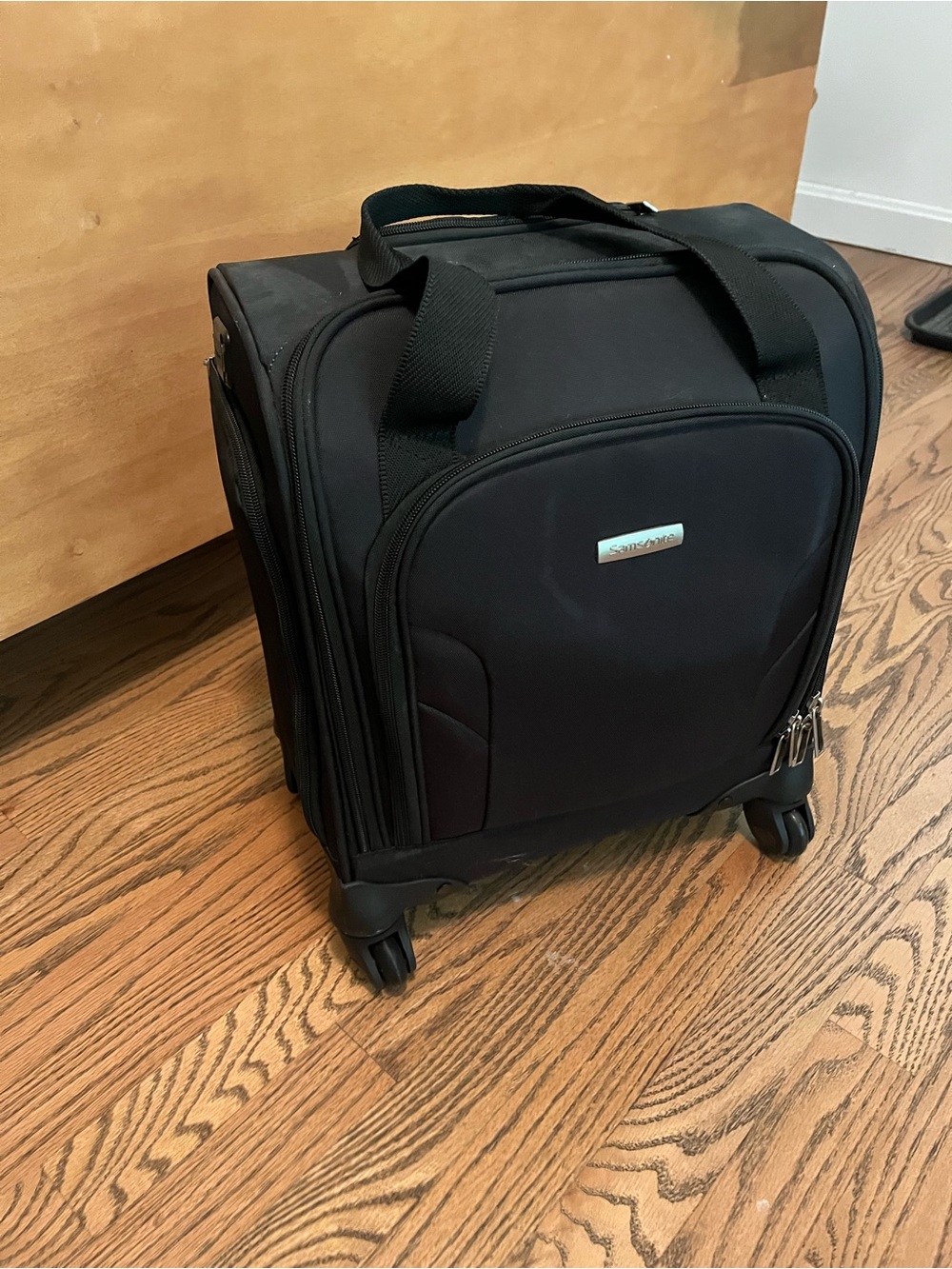 Samsonite Black Rolling Carry-On Tote